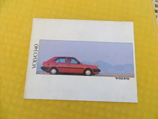 VOLVO 340 - catalogue publicitaire 1990