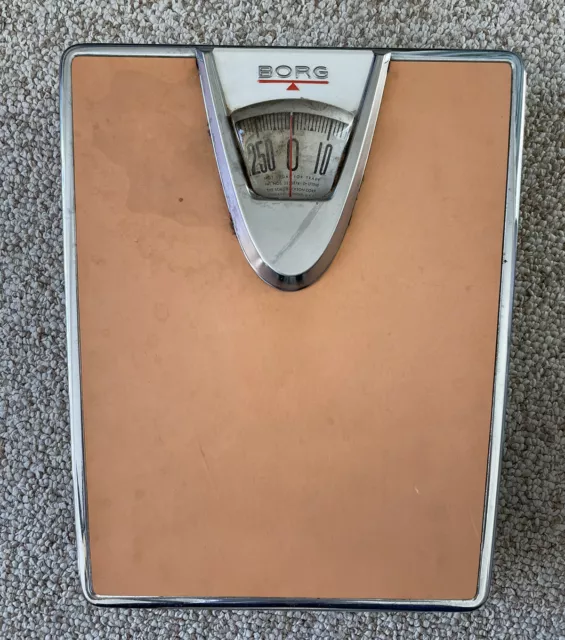 Borg Bathroom Scale Circa 1950-60 Mid Century Vintage Pink/Peach Adjust Knob