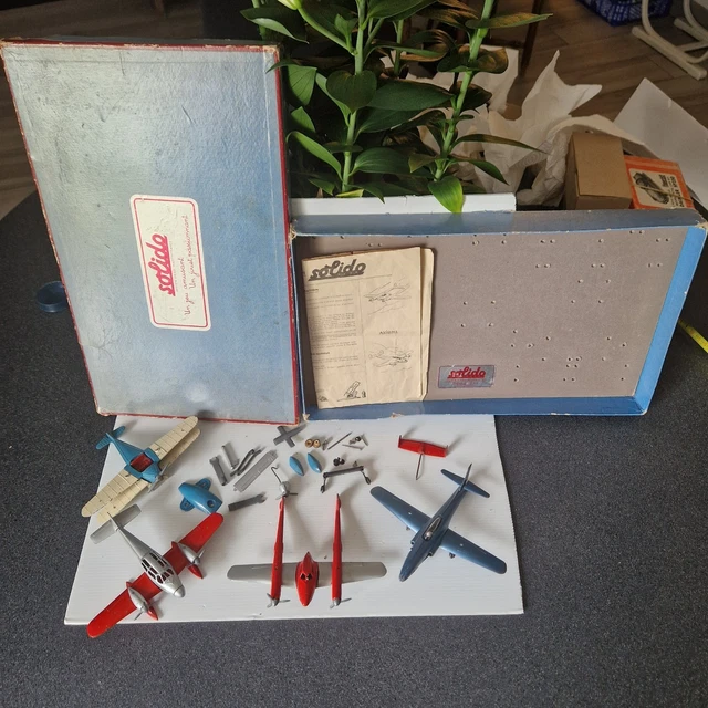 RARE ++ SOLIDO DEMONTABLE - AVION 4 - BOITE VIDE Empty Box