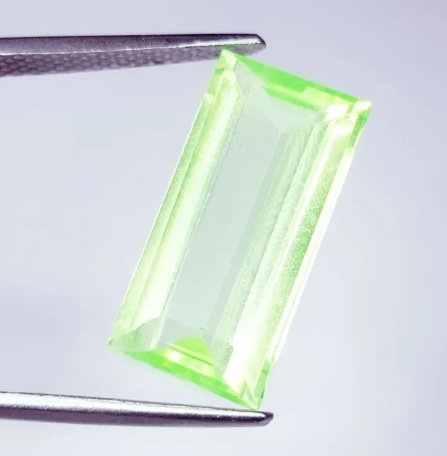 Loose Gemstone 10.52 Ct Natural Green Sapphire CERTIFIED Princess Cut sapphire
