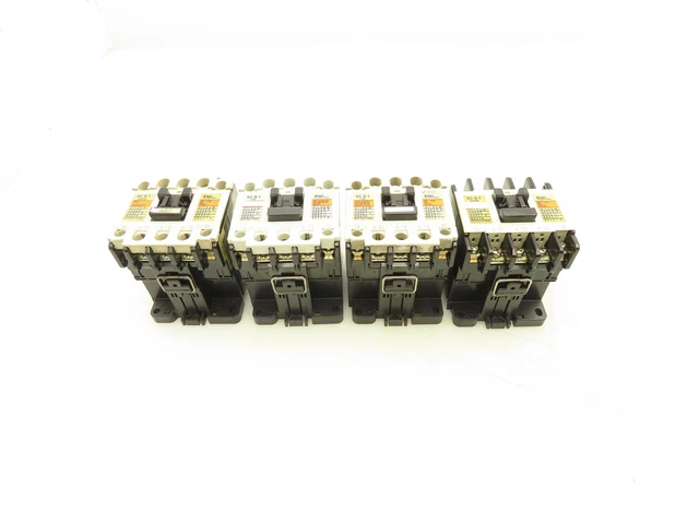 Fuji Electric SC-5-1 Magnetic Contactor 120V Coil 3PH 10HP 600V Lot of 4