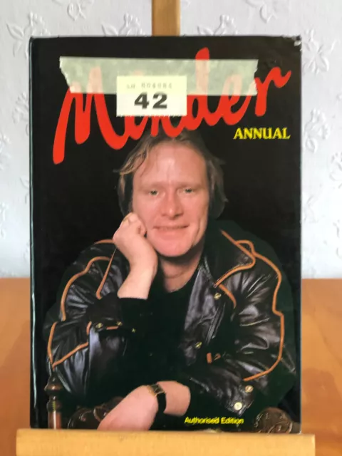 Minder Annual (c1980) Dennis Waterman Pub Grandreams Ltd URB 23 - 042