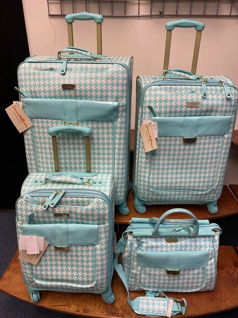 New Samantha Brown Houndstooth 4 Piece Set Seafoam/White Color Spinner