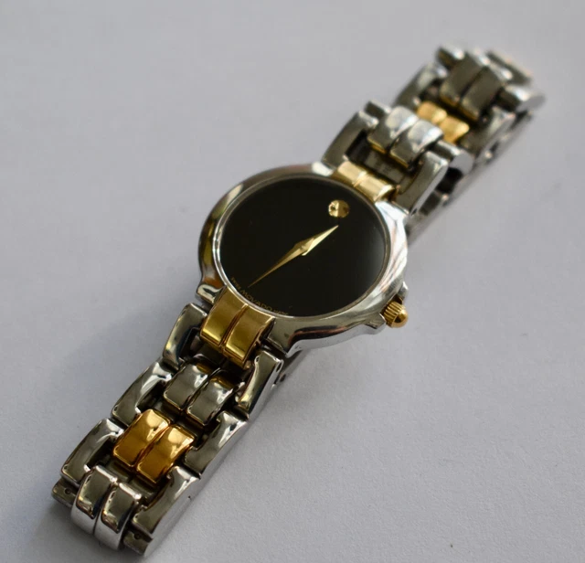 "Movado Museum classico da donna 2 toni inox e oro quarzo 81 A1 844 6,25" 3
