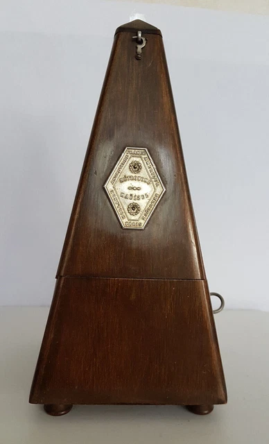 Metronome Tres Ancien Maelzel France En Etat De Marche N° 740.403