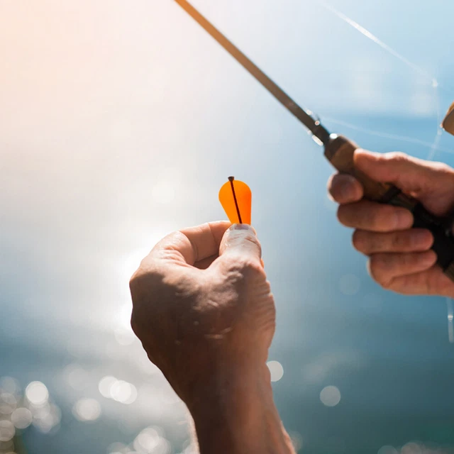WUBAYI Set di 10 ganci per pesca alla carpa con design anti-angolo, galleggianti e perline, ideali per principianti