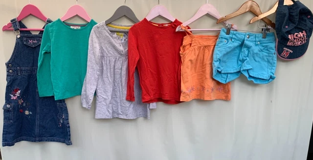 Pacchetto di vestiti per ragazze età 4-5 anni Levi's next Marks & Spencer