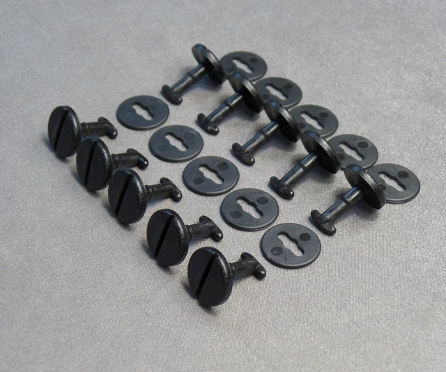 thumbnail image 2 of 20x BMW Carpet Floor Mat Retainer Clips – For E32, E34, E36, E38, E39, E46, X3, X5 – Genuine Style Holders 2 of 6