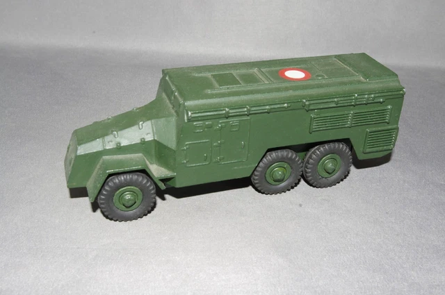 Dinky Toys 677 A – Camion De Commandement Militaire Blindé, Métal