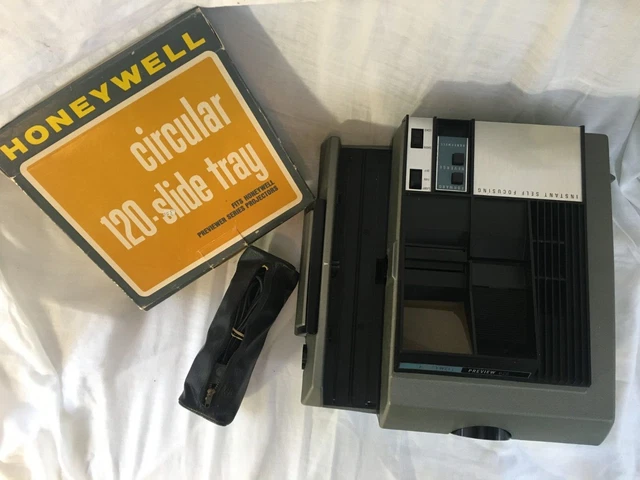 Honeywell Preview 620C 2 x 2 Slide Projector With Slide Wheel Vintage