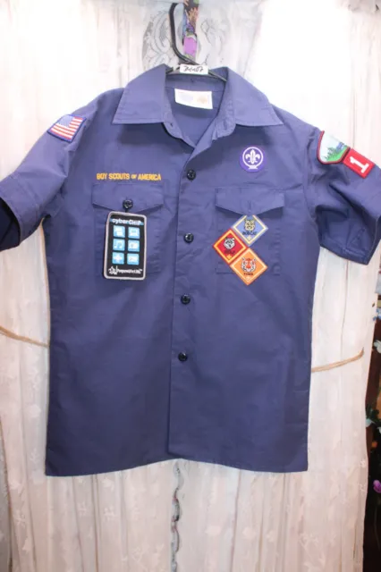 Boy Cub  Scouts of America Uniform Blue Medium Youth Shirt