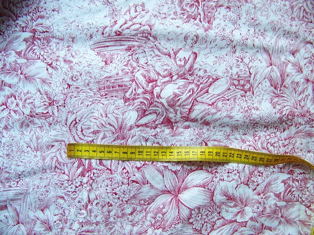 Coupon De Tissu Coton Floral Rouge Sur Fond Blanc - 140 Cm X 200 Cm - Occasion - Pour Patchwork