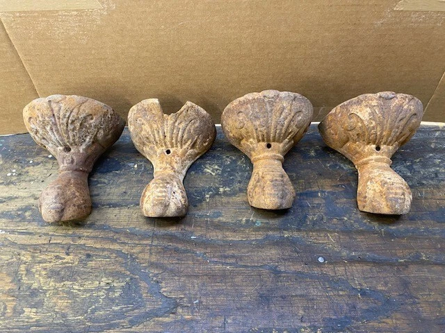 Four(4) ANTIQUE Cast Iron Victorian Clawfoot Bath Tub Feet Ball Eagle Claw Foot