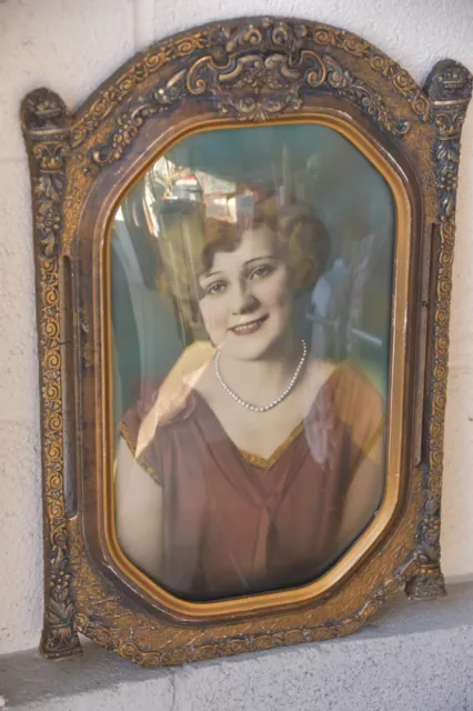 Vintage Gold Gilded Gesso(?) Molded Picture Frame Newcomb(?) BEAUTIFUL LADY
