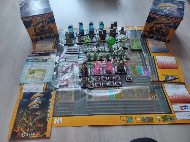 Lot Monsterpocalypse  Series 1  RISE - 2 starters + extras