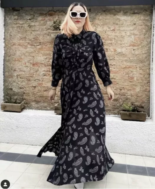 Vestito nero on sale plissettato zara