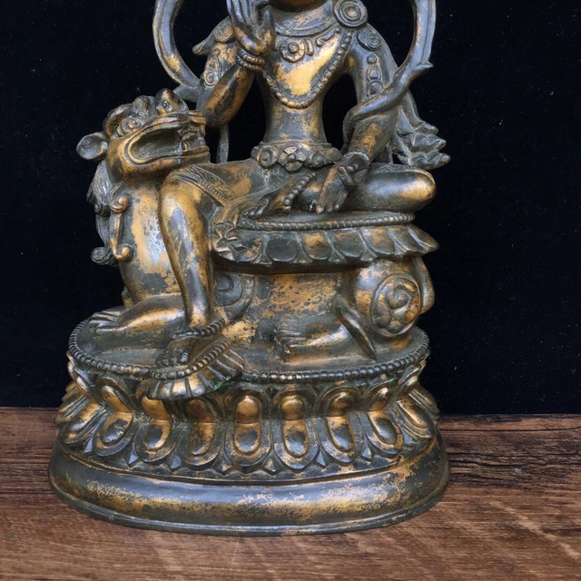 Chinese Exquisite Handmade Buddha Bronze Statue 3