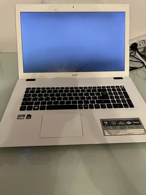 Pc portable Acer Aspire E5-721 / 17” Windows 10 Amd E2 1to 4go Ram Radeon R2