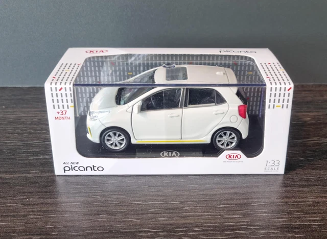 Kia Sorento Modellauto Maßstab 1:38 Snow White Schnee Weiß