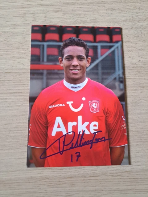 WELLINGTON (BRAZIL) # FC TWENTE / HOFFENHEIM 6x4 OFFICIAL AUTOGRAPHCARD UNSIGNED