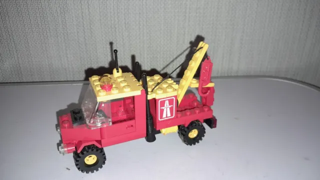 Vintage Classic Lego Town 6674 Tow Truck 1988