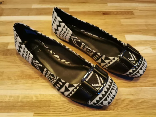 Clarks everlay uma deals