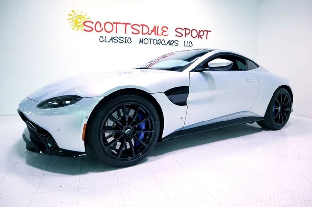 2019 Aston Martin ASTON MARTIN VANTAGE * ONLY 7K MILES...Beautiful Custom Spec!!