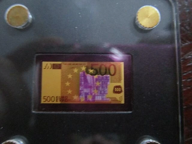 500 euro banknote in gold 500 euro banknote in gold