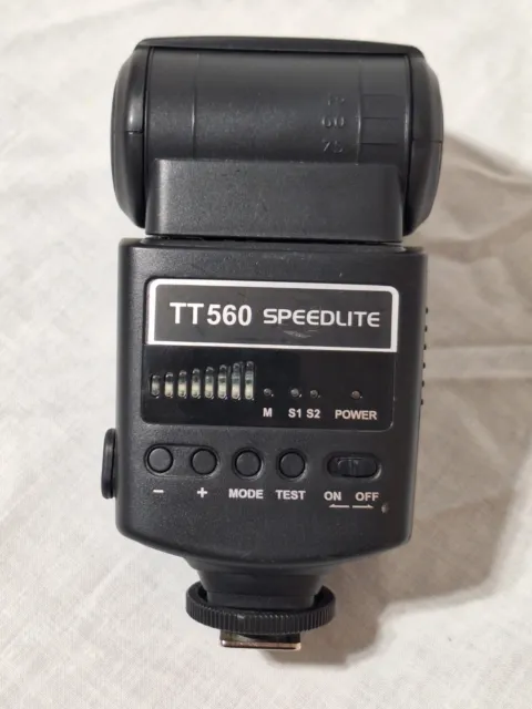 Flash electrónico Neewer TT560 Speedlite para cámaras réflex digitales con zapatilla caliente nuevo
