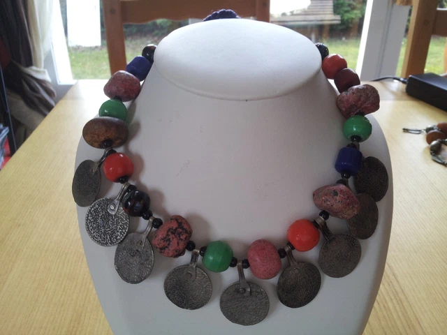 Collier Breloque Berbère Ethnique En Argent Massif Avec Pierre Noire