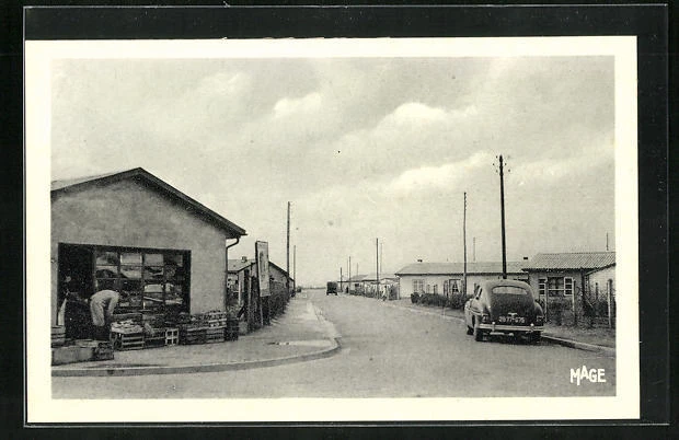 CPA Creil, La Cité, Rue principale