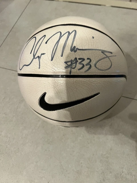 RARE Miami Heat Alonso Mourning Signed Nike Basketball