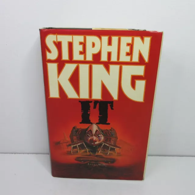 IT by Stephen King UK First Edition HC 3rd Impression 1986 Hodder & Stoughton