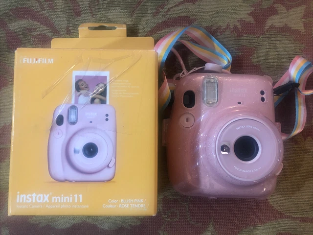 Fujifilm Instax Mini 11 Instant Camera - Blush Pink