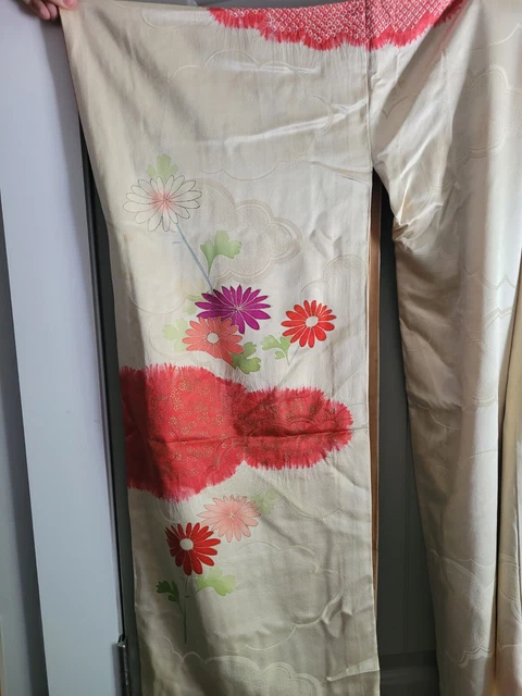 Antique Japanese Kimono/Women's Furisode/Cream with Clouds and Flowers