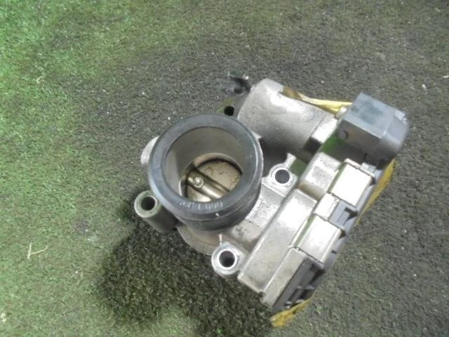 MCC Smart_ 2006 GH-450332 Corpo farfalla [usato] [PA01138341]