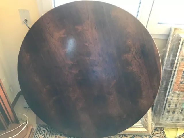 Mesa de colección, muy antigua, de madera