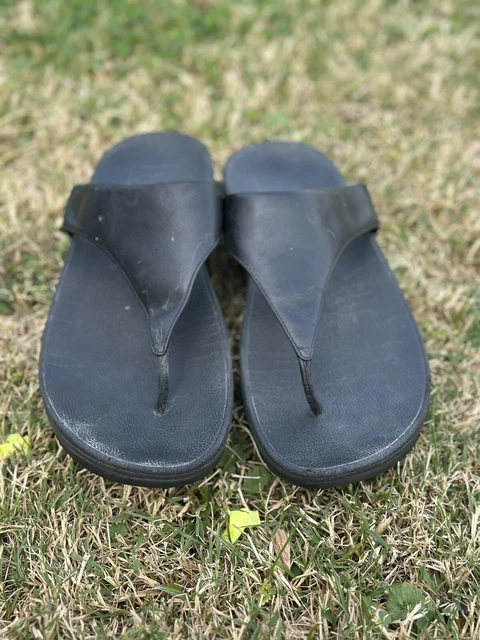 Fitflop Lulu Women's Black Sandals Size 10 Flip-flops Comfort Slip-On Thong EUC 2