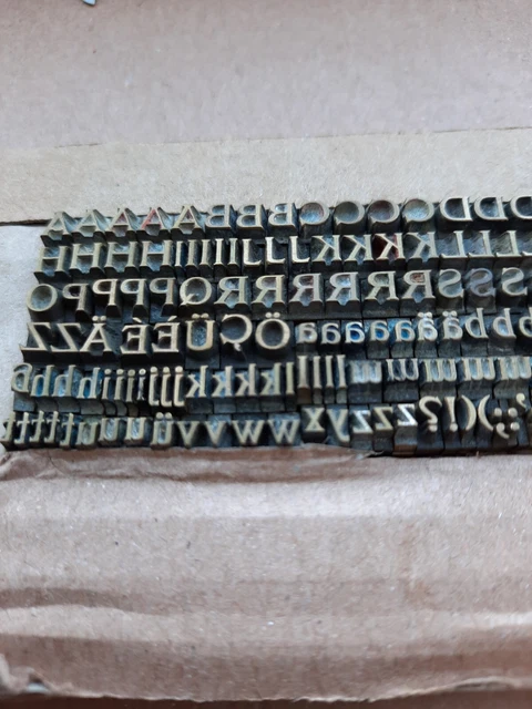 Prägeschrift Messingschrift Buchbinder Messing Buchbinden Vergoldepresse. 12
