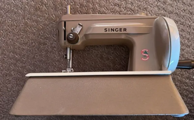 Máquina de coser Singer Sewhandy modelo 40 1962 caja completa beige GBritain!