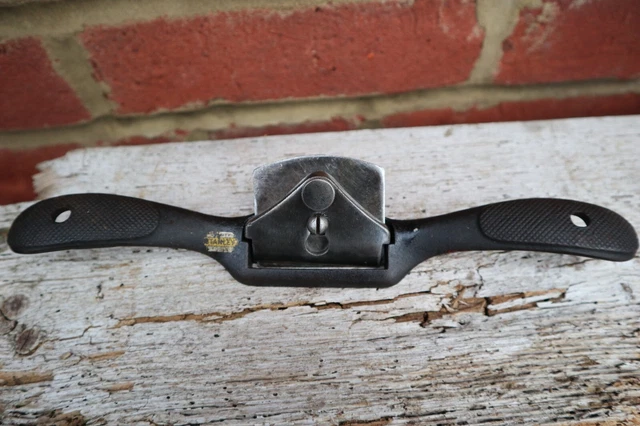 Vintage Stanley No. 51 flat Sole Spokeshave Carpenters spoke shave.
