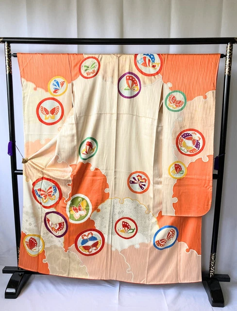 Vintage Japanese kimono - Furisode Kimono robe
