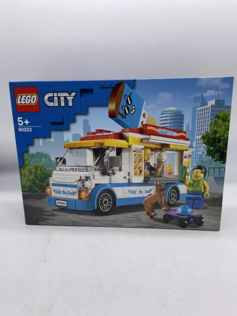 LEGO 60253 City Grandi veicoli giocattolo camion gelato con pattinatore e cane