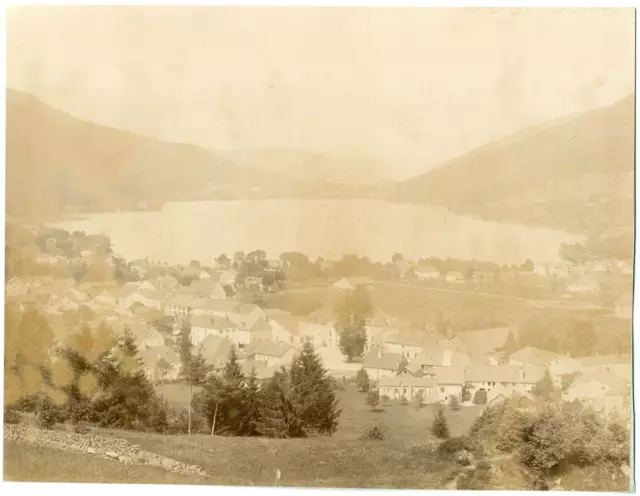 France, Gérardmer, panorama de la ville et du lac Vintage albumen print Tirage