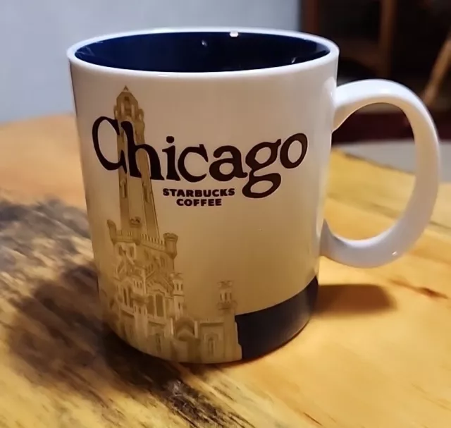 Starbucks 2012 Chicago Coffee Mug 16 oz Global Icon City Collectors Series Cup