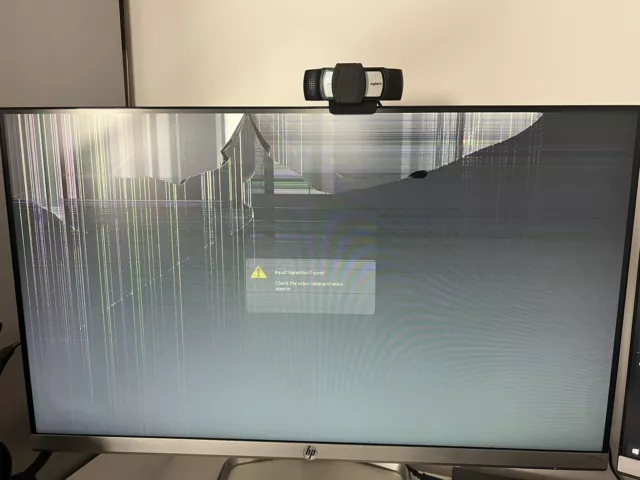 HP M27f 27 Zoll Full HD IPS Monitor - Silber
