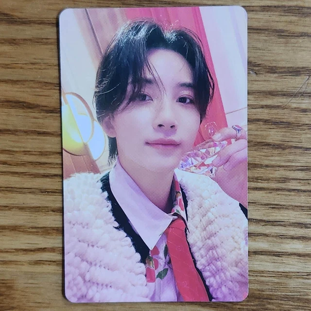JEONGHAN OFFICIAL PHOTOCARD Seventeen 2023 Season's Greeting Genuine