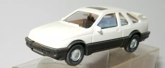 MICRO WIKING HO 1/87 FORD SIERRA XR4 BLANCHE no BOX #12204