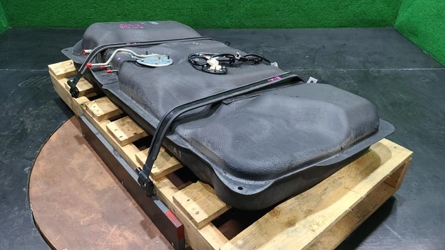 TOYOTA LANDCRUISER FUEL Tank 200 Series, Diesel, Sub Tank, 11/07-03/21 ...