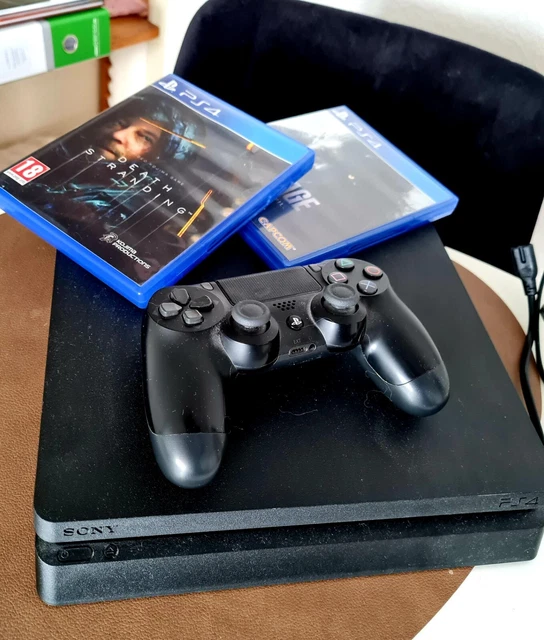 Playstation 4 Slim + RE7 Village + Death Stranding